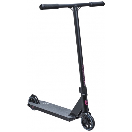 District Titan Pro Scooter (Black)
