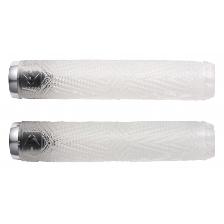 Blunt grips Will Scott Clear